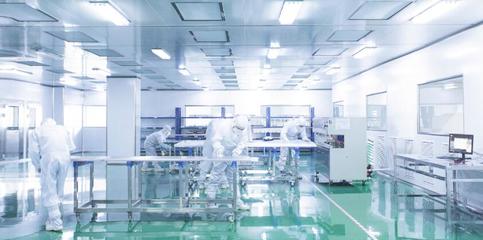 寧波江豐電子材料股份創(chuàng)建于 2005 年,是專業(yè)從事超高純金屬濺射靶材研發(fā)、生產(chǎn)和銷售的高新技術(shù)企業(yè),先后承擔(dān)了國(guó)家 02 重大專項(xiàng)、863 重大專項(xiàng)等國(guó)家級(jí)產(chǎn)業(yè)化項(xiàng)目。公司于 2017 年 6 月 15 日在深圳證券交易所成功上市,股票代碼為 300666。