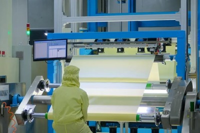 制造業(yè)當(dāng)家春景圖 中山火炬開發(fā)區(qū)工業(yè)企業(yè)復(fù)工復(fù)產(chǎn)忙，電子材料銷售迎熱潮